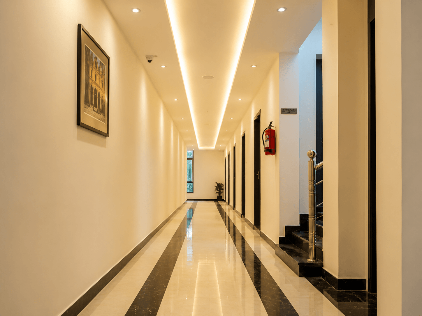 Hotel Passage & Corridorm